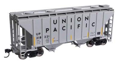 Walthers 37' 2980 Cubic-Foot 2-Bay Covered Hopper Union Pacific