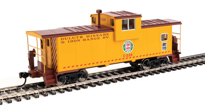 Walthers International Extended Wide-Vision Caboose Duluth, Missabe & Iron Range
