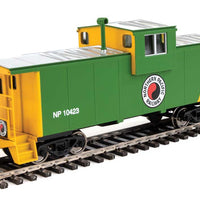 Walthers International Extended Wide-Vision Caboose Northern Pacific