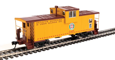 Walthers International Extended Wide-Vision Caboose Duluth, Missabe & Iron Range