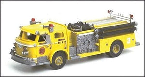Metallbausatz Feuerwehrauto