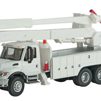LKW International 7600 Utility Truck mit Hebebühne