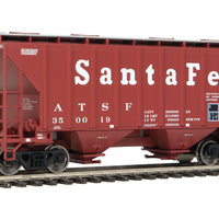 Walthers 37' 2980 Cubic-Foot 2-Bay Covered Hopper Santa Fe